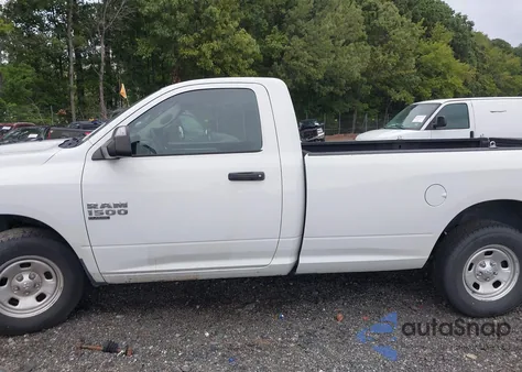 2020 Ram 1500 Classic Tradesman 4X2 8' Box from USA, damaged, VIN 3C6JR6DGXLG263723